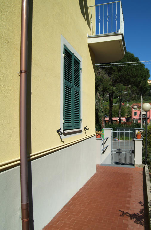 La Casa Delle Rose Room With Air Conditioning ラ・スペツィア エクステリア 写真