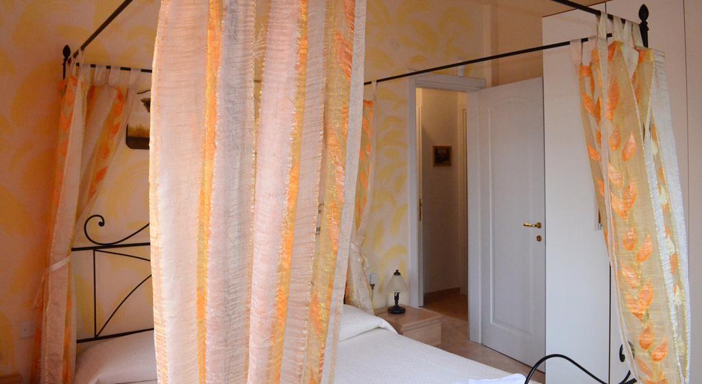 La Casa Delle Rose Room With Air Conditioning ラ・スペツィア エクステリア 写真