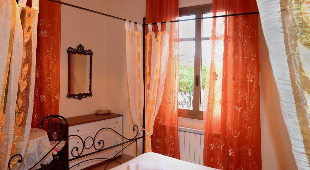 La Casa Delle Rose Room With Air Conditioning ラ・スペツィア エクステリア 写真